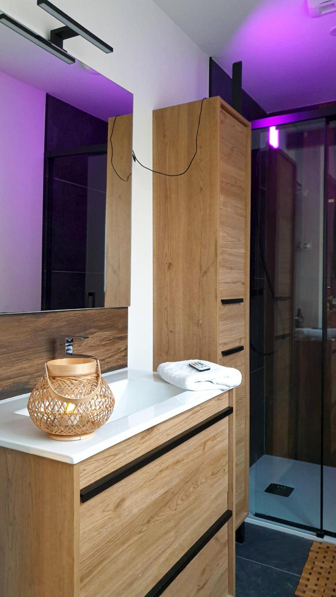 Gary Suite - Studio Cosy, Spa Et Jardin Privatif A 4 Min De Cambrai Awoingt Eksteriør billede