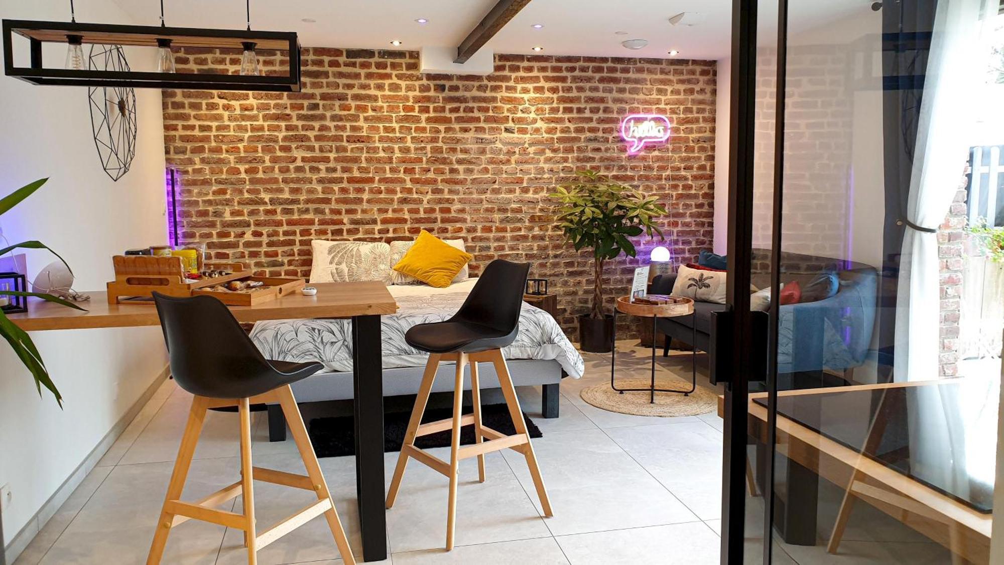 Gary Suite - Studio Cosy, Spa Et Jardin Privatif A 4 Min De Cambrai Awoingt Eksteriør billede