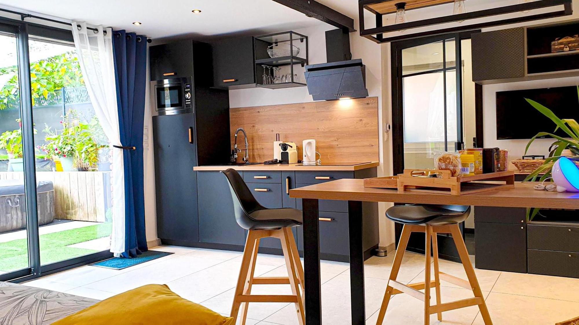 Gary Suite - Studio Cosy, Spa Et Jardin Privatif A 4 Min De Cambrai Awoingt Eksteriør billede